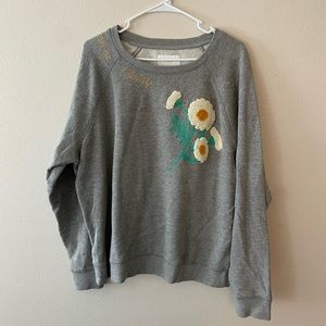 Lucky Brand “fresh as a daisy” embroiders crew neck